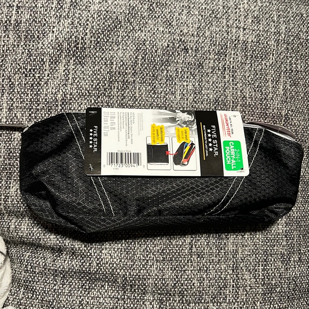 NWT Five Star 2-In-1 Carry-All Pouch